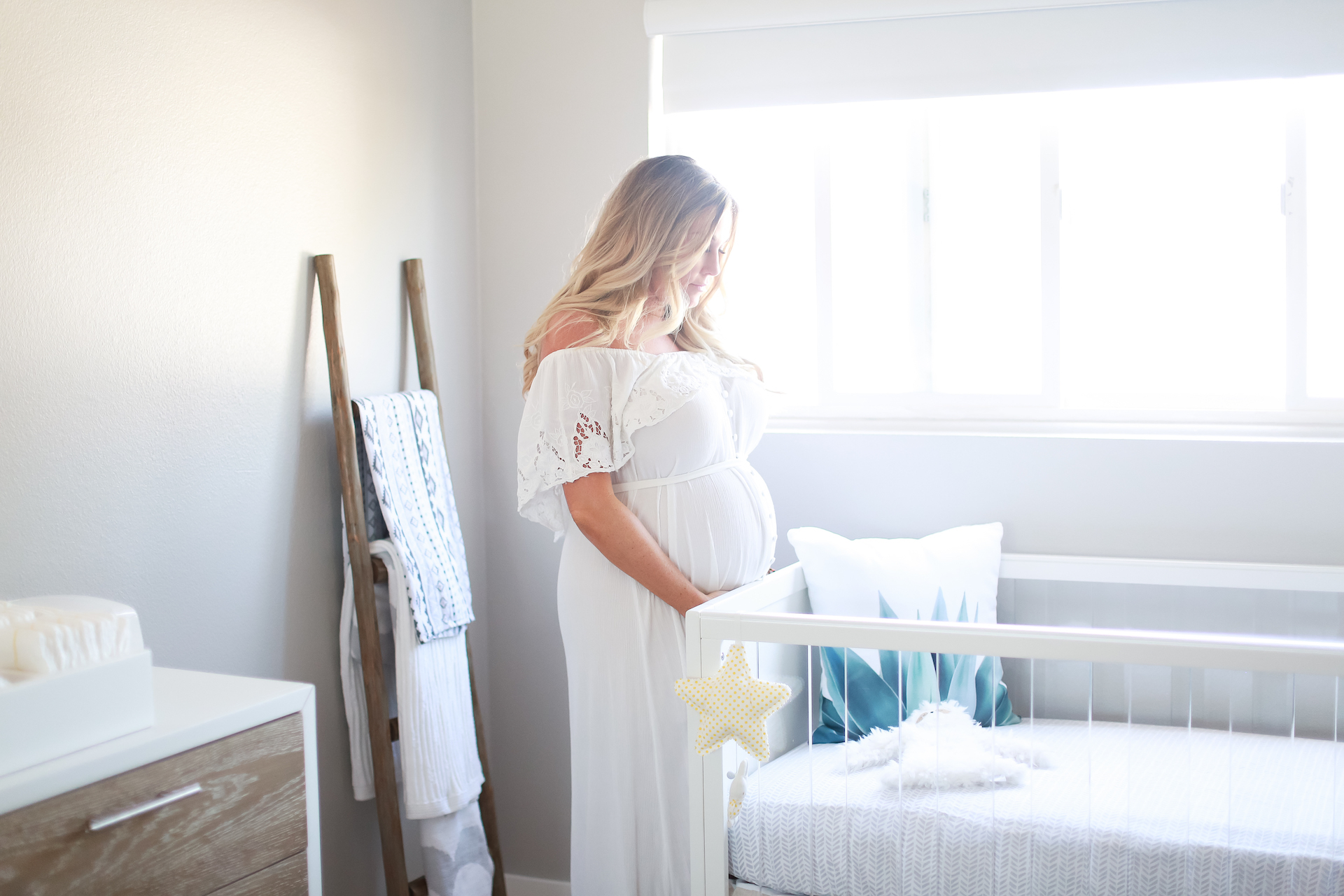 Mother via egg donation Victoria shares a heartfelt letter to future or new DEIVF mothers in this blog.